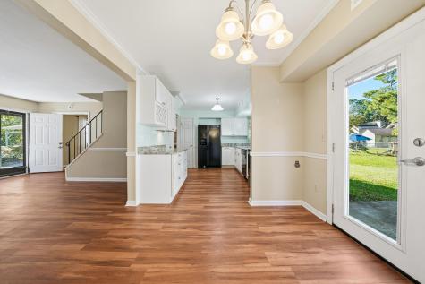 129 Canaberry Circle Summerville SC 29483