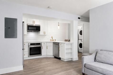 55 Ashley Avenue Charleston SC 29401