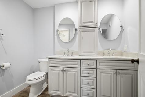 55 Ashley Avenue Charleston SC 29401