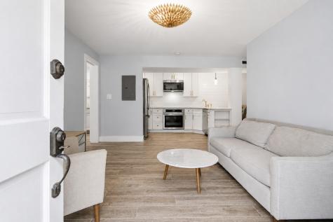 55 Ashley Avenue Charleston SC 29401