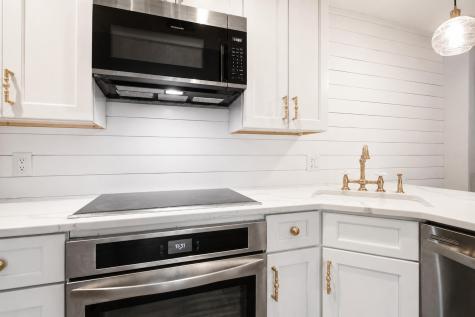 55 Ashley Avenue Charleston SC 29401
