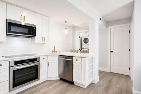 55 Ashley Avenue Charleston SC 29401