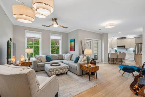 250 Seven Farms Drive Charleston SC 29492