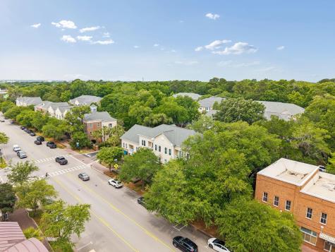 250 Seven Farms Drive Charleston SC 29492