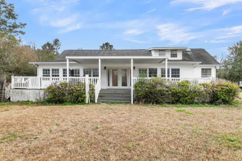 1677 Clearview Drive Manning SC 29102