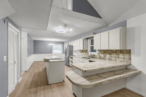1677 Clearview Drive Manning SC 29102