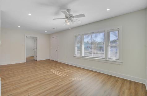 2006 Alton Street North Charleston SC 29406