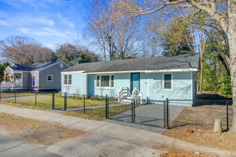 2006 Alton Street North Charleston SC 29406