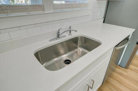 2006 Alton Street North Charleston SC 29406