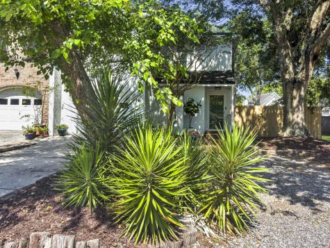 19 Meander Row Charleston SC 29412