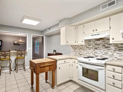 19 Meander Row Charleston SC 29412
