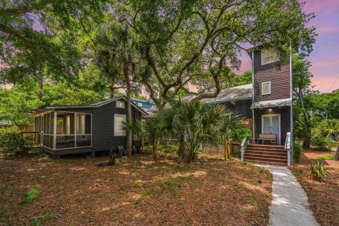 622 E Cooper Avenue Folly Beach SC 29439