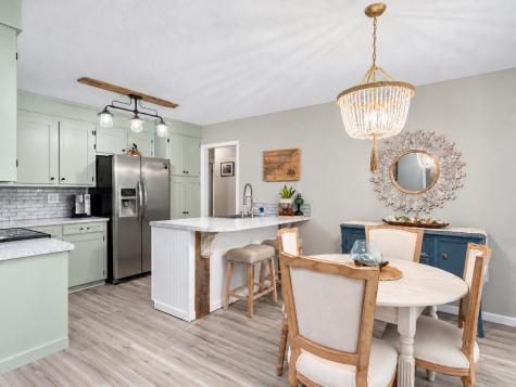 8176 Long Shadow Lane North Charleston SC 29406