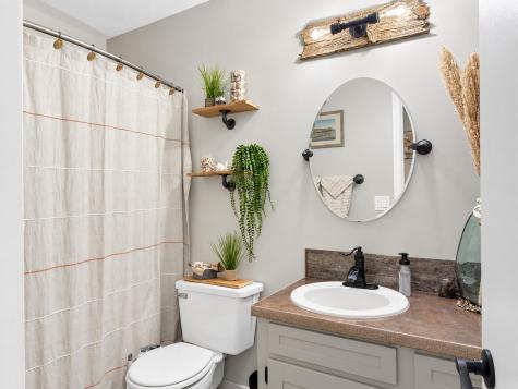 8176 Long Shadow Lane North Charleston SC 29406