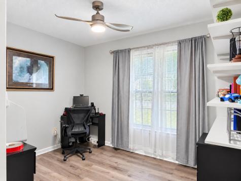 8176 Long Shadow Lane North Charleston SC 29406
