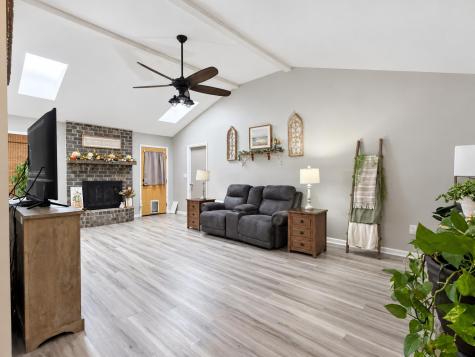 8176 Long Shadow Lane North Charleston SC 29406