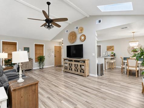 8176 Long Shadow Lane North Charleston SC 29406