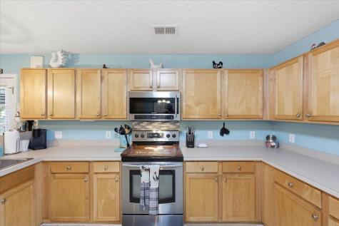 2045 Robin Wood Boulevard Moncks Corner SC 29461