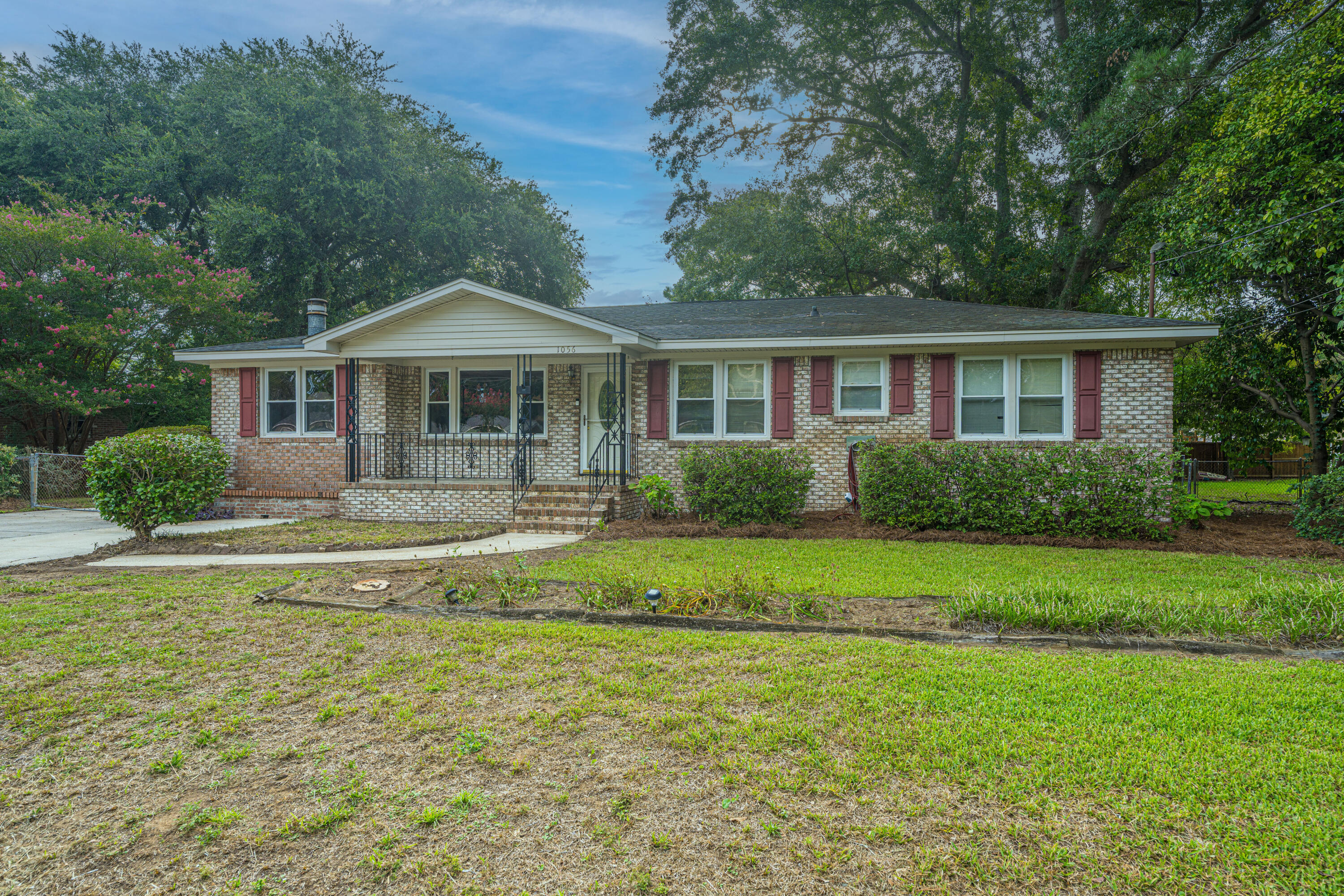 Charleston SC, 1056 Woodside Drive