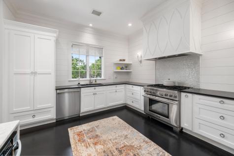 250 Island Park Drive Charleston SC 29492