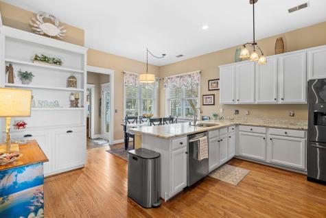302 Hydrangea Street Summerville SC 29483