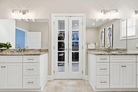 5725 N Ocean Boulevard Myrtle Beach SC 29577