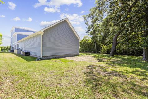 5725 N Ocean Boulevard Myrtle Beach SC 29577