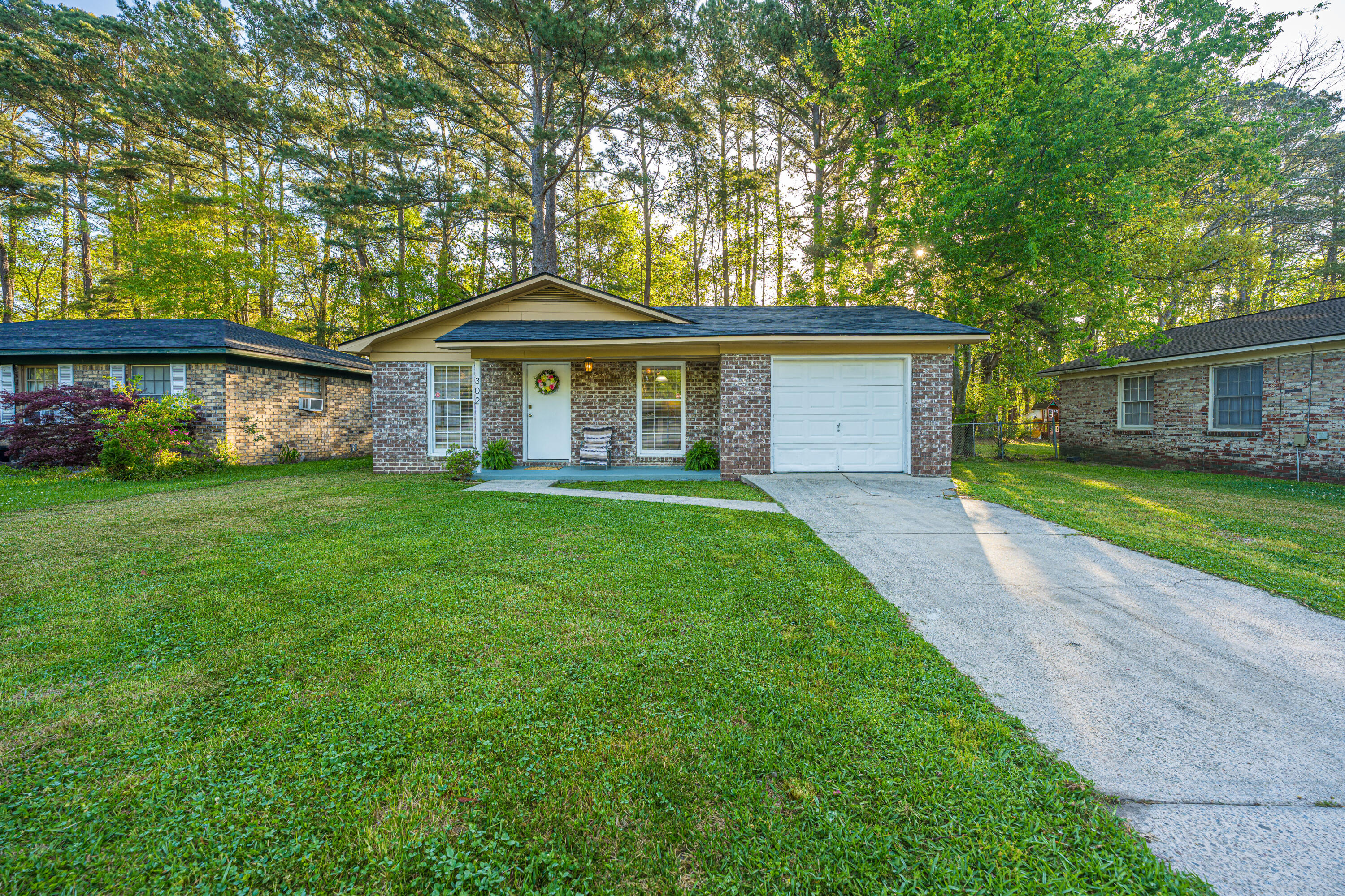 302 Elliott Drive Ladson SC 29456