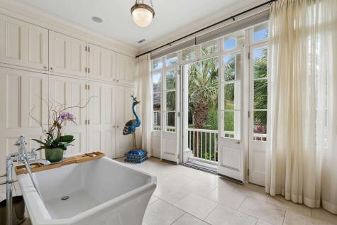 17 Tradd Street Charleston SC 29401