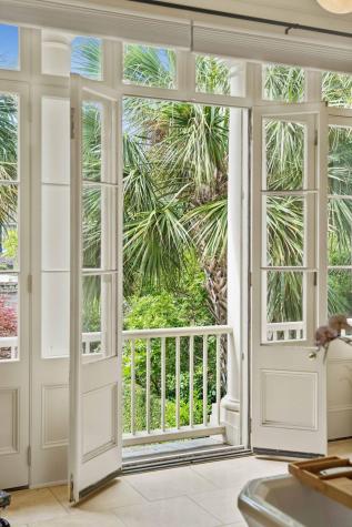 17 Tradd Street Charleston SC 29401