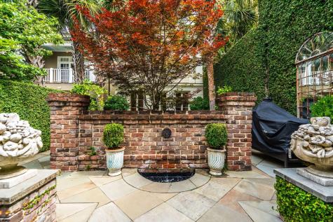 17 Tradd Street Charleston SC 29401