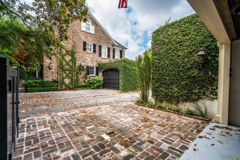 17 Tradd Street Charleston SC 29401