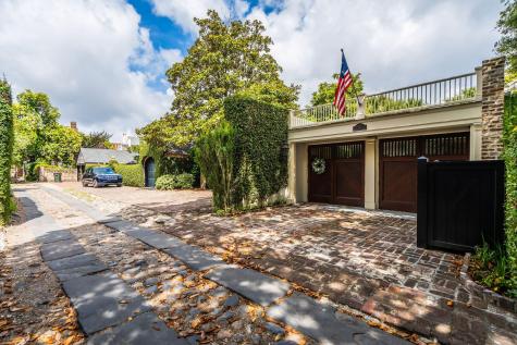 17 Tradd Street Charleston SC 29401