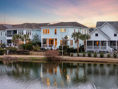 1647 Paradise Lake Drive Mount Pleasant SC 29464