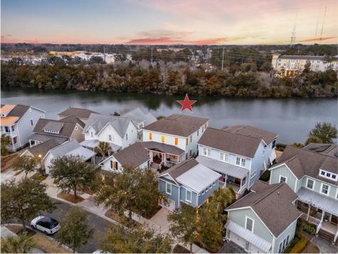 1647 Paradise Lake Drive Mount Pleasant SC 29464