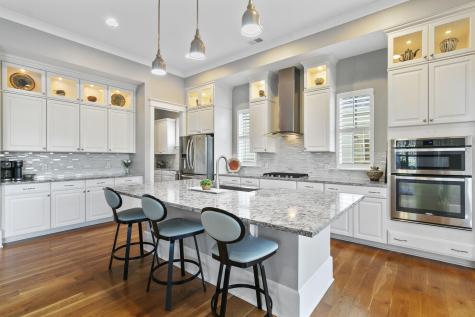 1647 Paradise Lake Drive Mount Pleasant SC 29464