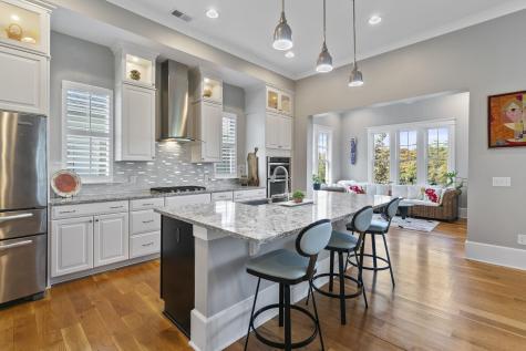 1647 Paradise Lake Drive Mount Pleasant SC 29464