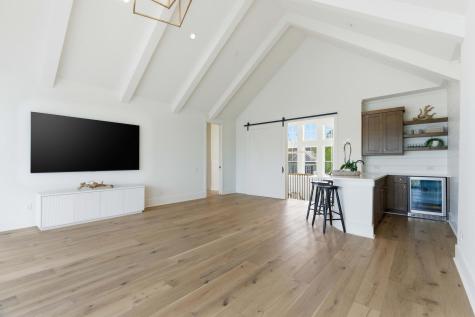 457 Lesesne Street Charleston SC 29492