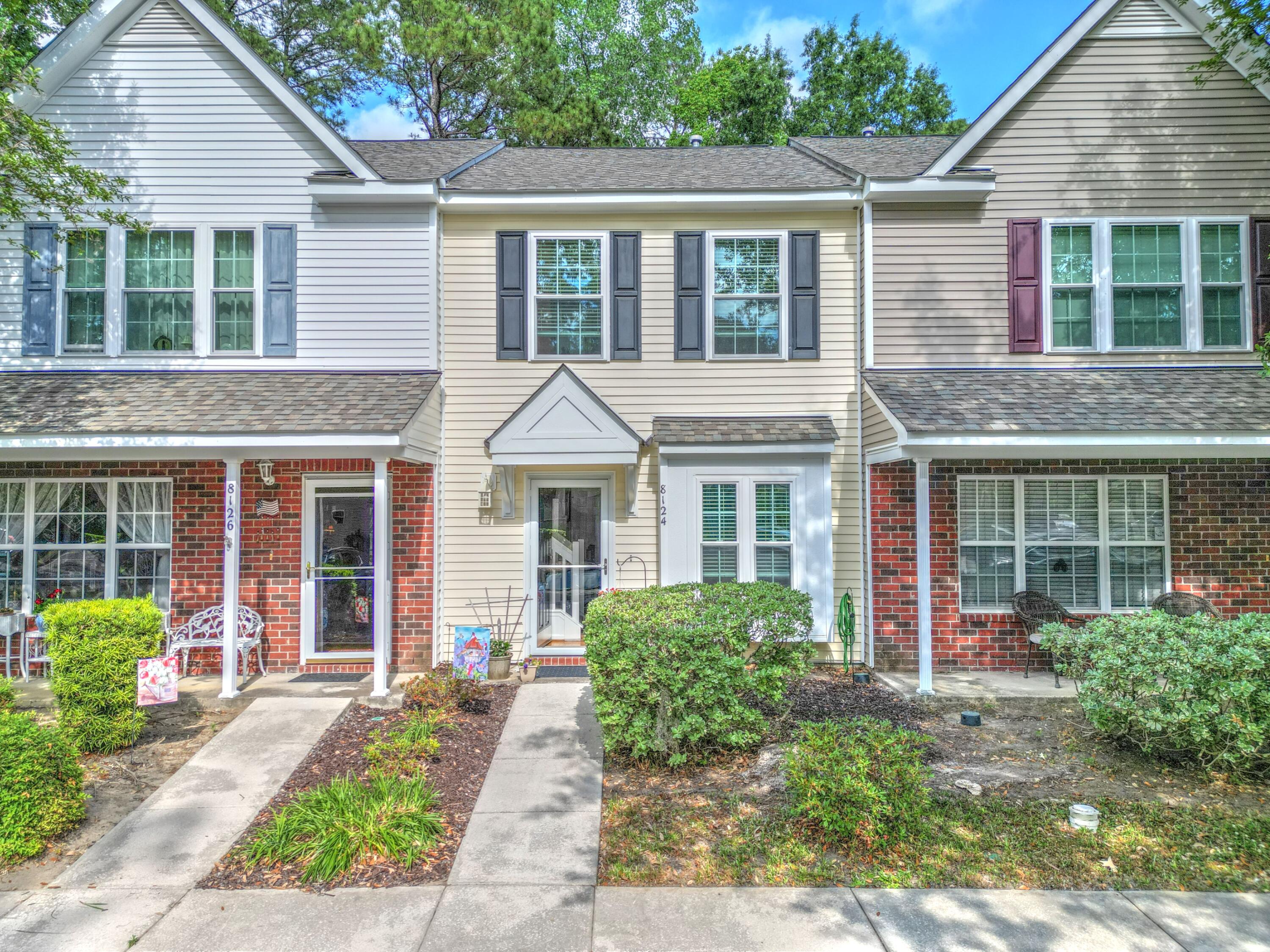 8124 Shadow Oak Drive North Charleston SC 29406