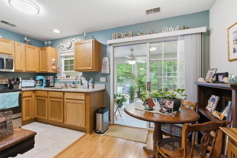 8124 Shadow Oak Drive North Charleston SC 29406
