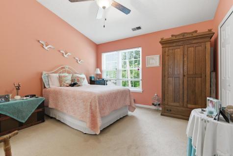 8124 Shadow Oak Drive North Charleston SC 29406