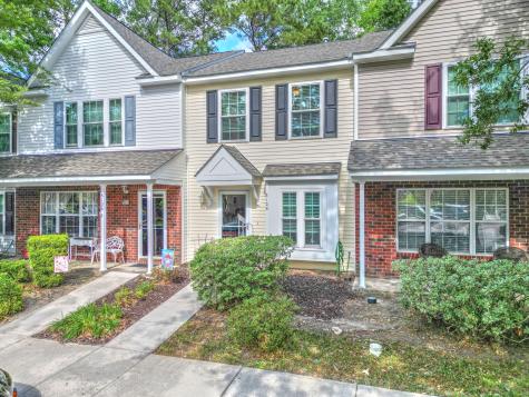 8124 Shadow Oak Drive North Charleston SC 29406