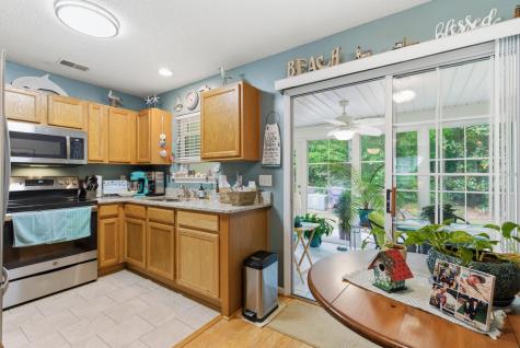 8124 Shadow Oak Drive North Charleston SC 29406