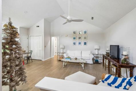317 Sumter Avenue Summerville SC 29483