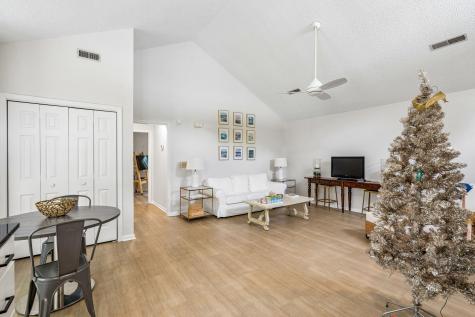 317 Sumter Avenue Summerville SC 29483