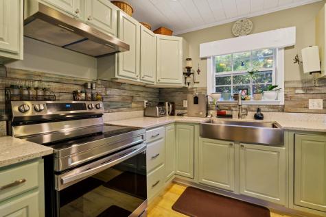 8525 Middleton Point Lane Edisto Island SC 29438
