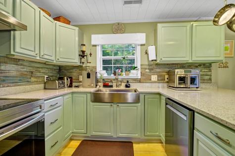 8525 Middleton Point Lane Edisto Island SC 29438