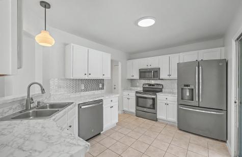 118 Remington Drive North Charleston SC 29418