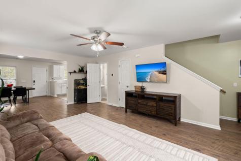 212 Avonshire Drive Summerville SC 29483