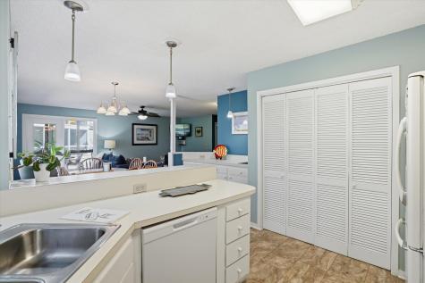 857 Club Cottage Road Edisto Beach SC 29438